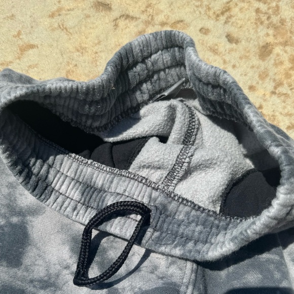 Three (3) pair boys pants -sweats & athletic pants. Sz M - Picture 3 of 16